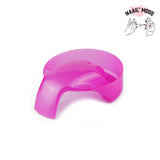 Bol de trempage pour les ongles avec forme des doitgs. Couleur rose