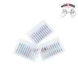 mèches de perceuse à ongles électrique. Fait en céramic et tungstène. Contient 10 forêt par paquet. trois paquets exposés sur l'image.
