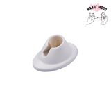 Porte vernis à ongle en siliconne de couleurs blanche.  Support incliné pour des pots de vernis standard. Un porte vernis à ongle par paquet.